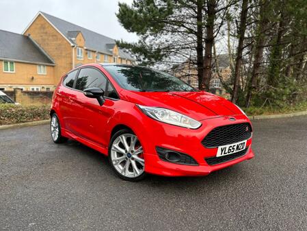 FORD FIESTA 1.0 T EcoBoost Zetec S 