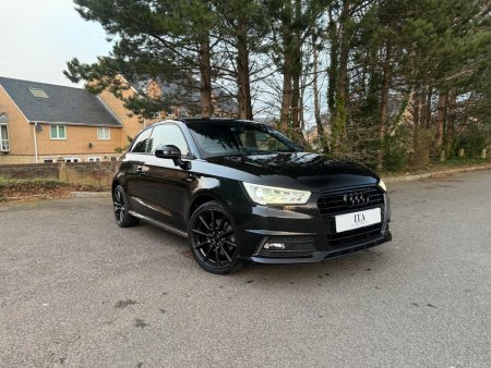 AUDI A1 1.6 TDI S line Euro 6 (s/s) 3dr