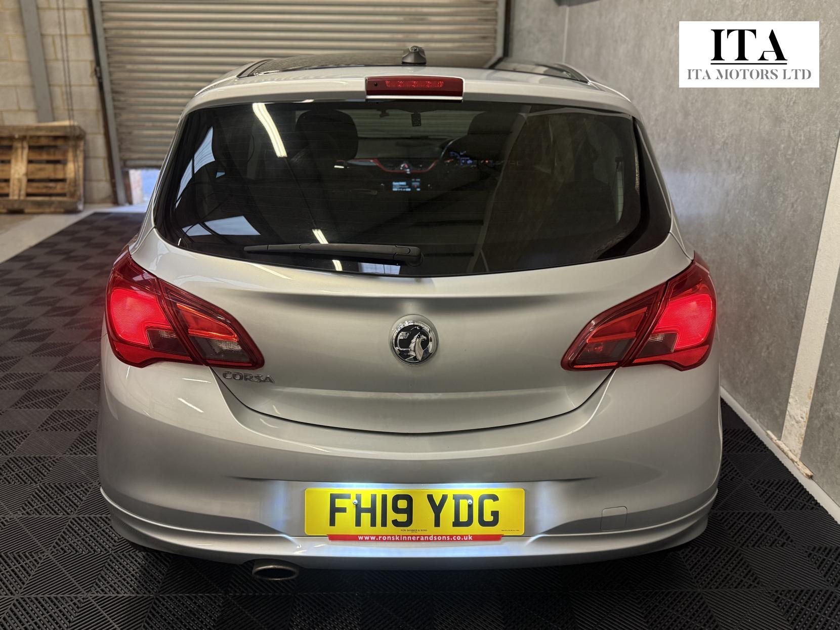 Vauxhall Corsa 1.4i ecoTEC SRi VX Line Nav Black Hatchback 5dr Petrol Manual Euro 6 (90 ps)