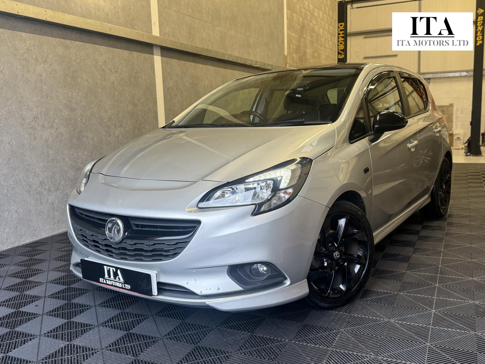 Vauxhall Corsa 1.4i ecoTEC SRi VX Line Nav Black Hatchback 5dr Petrol Manual Euro 6 (90 ps)