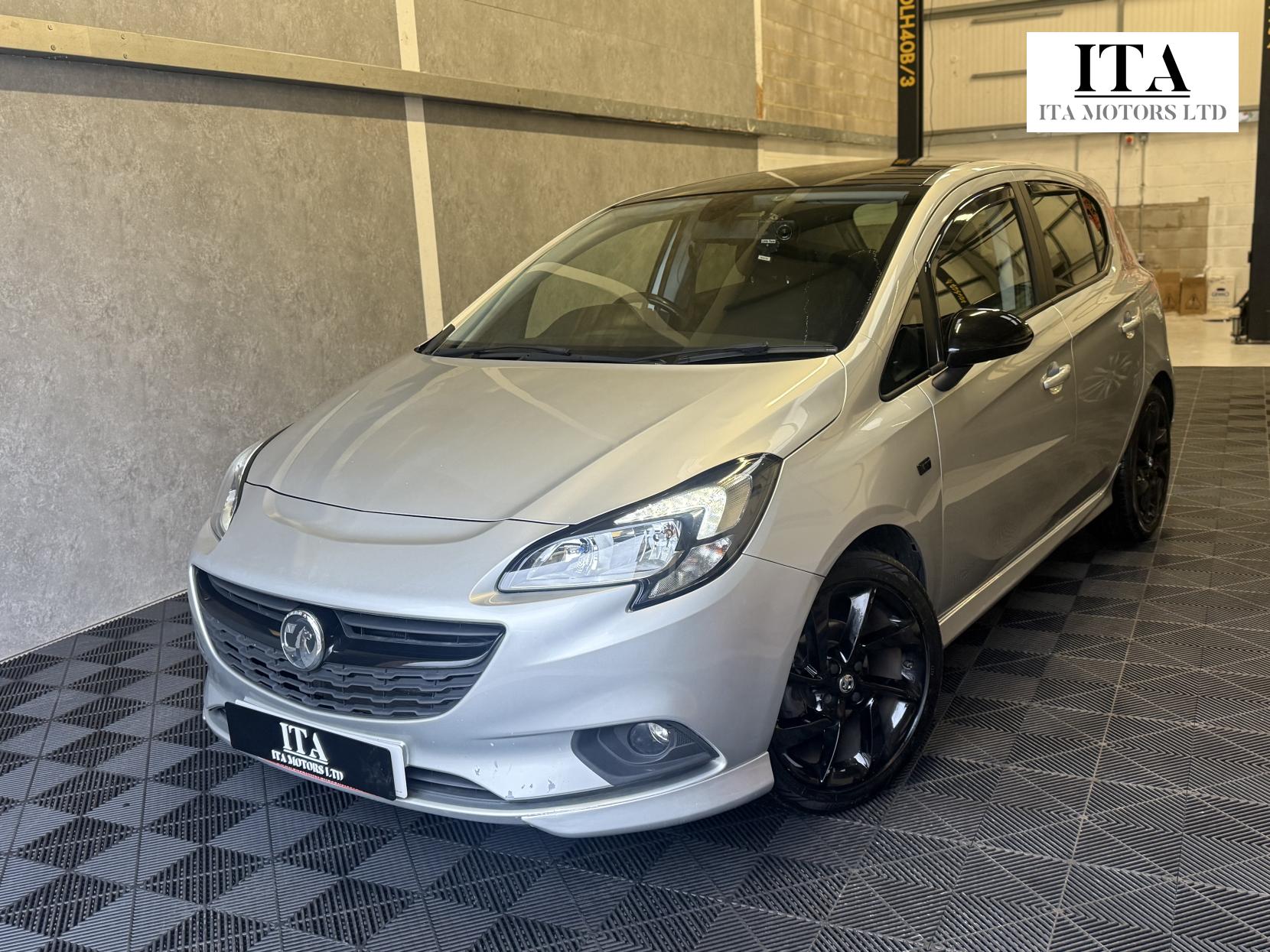 Vauxhall Corsa 1.4i ecoTEC SRi VX Line Nav Black Hatchback 5dr Petrol Manual Euro 6 (90 ps)