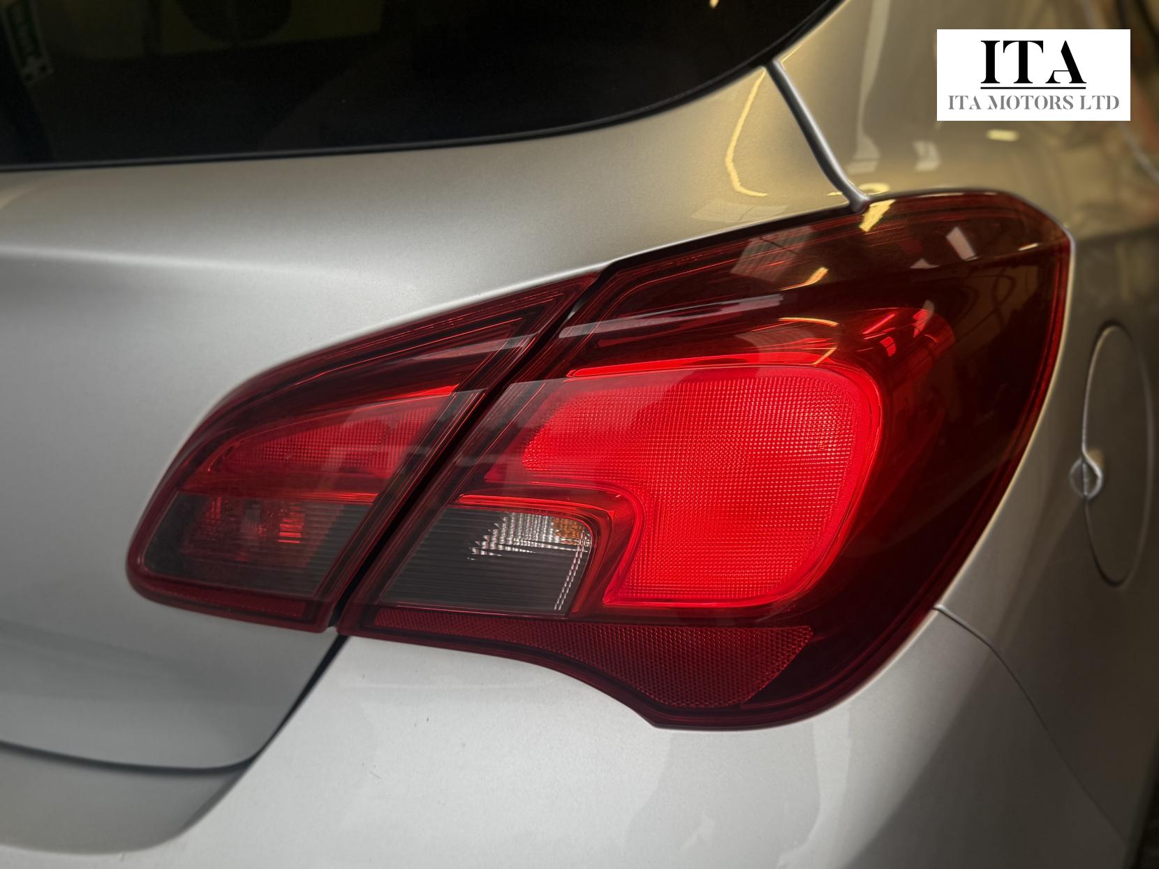 Vauxhall Corsa 1.4i ecoTEC SRi VX Line Nav Black Hatchback 5dr Petrol Manual Euro 6 (90 ps)