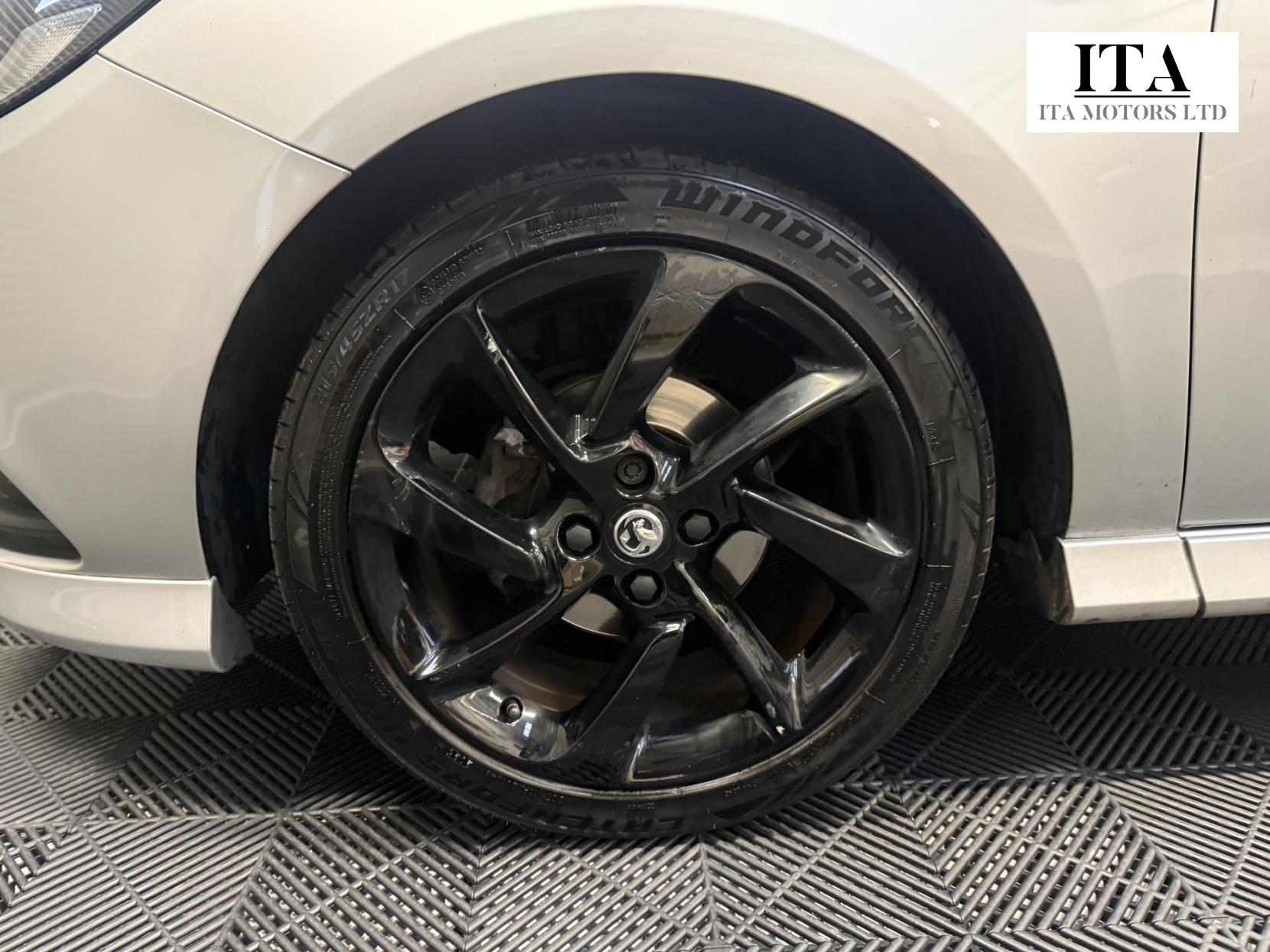 Vauxhall Corsa 1.4i ecoTEC SRi VX Line Nav Black Hatchback 5dr Petrol Manual Euro 6 (90 ps)