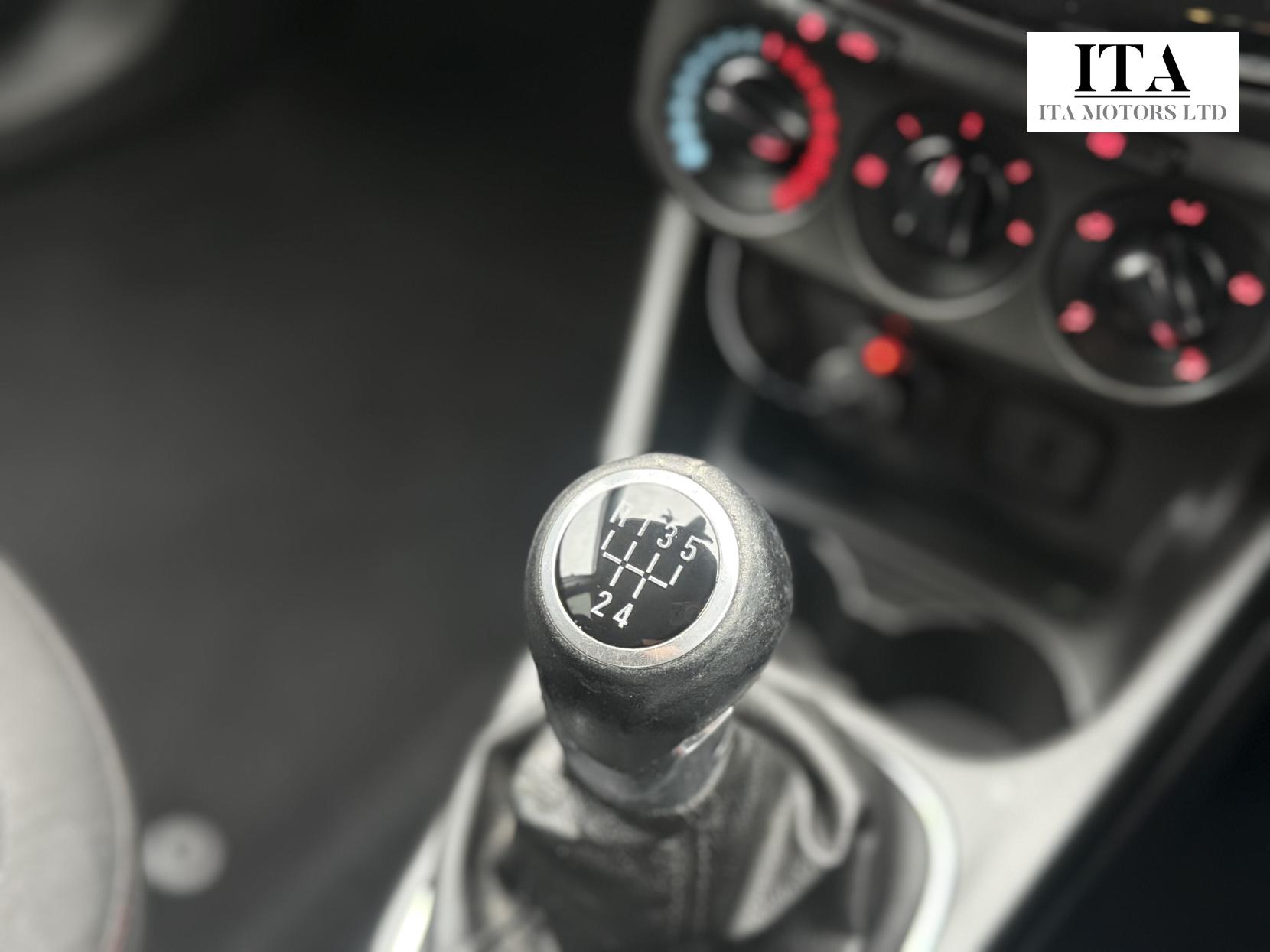 Vauxhall Corsa 1.4i ecoTEC SRi VX Line Nav Black Hatchback 5dr Petrol Manual Euro 6 (90 ps)