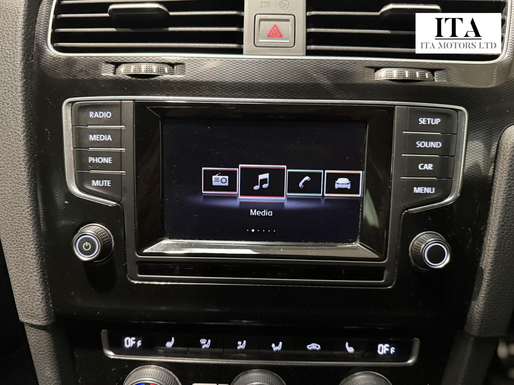 Volkswagen Golf 2.0 TSI BlueMotion Tech GTI Hatchback 5dr Petrol DSG Euro 6 (s/s) (220 ps)