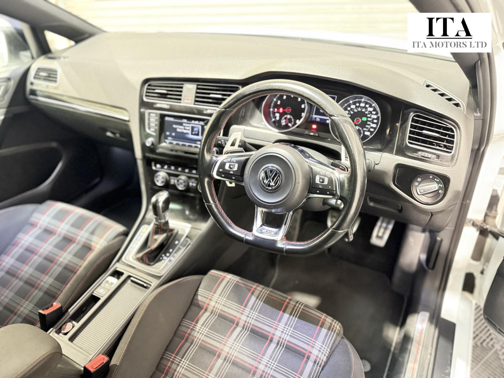 Volkswagen Golf 2.0 TSI BlueMotion Tech GTI Hatchback 5dr Petrol DSG Euro 6 (s/s) (220 ps)