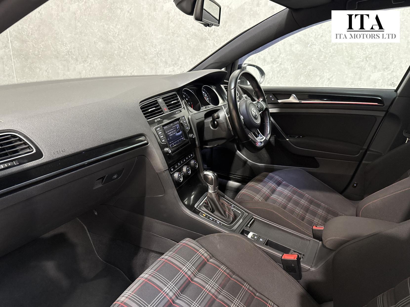 Volkswagen Golf 2.0 TSI BlueMotion Tech GTI Hatchback 5dr Petrol DSG Euro 6 (s/s) (220 ps)