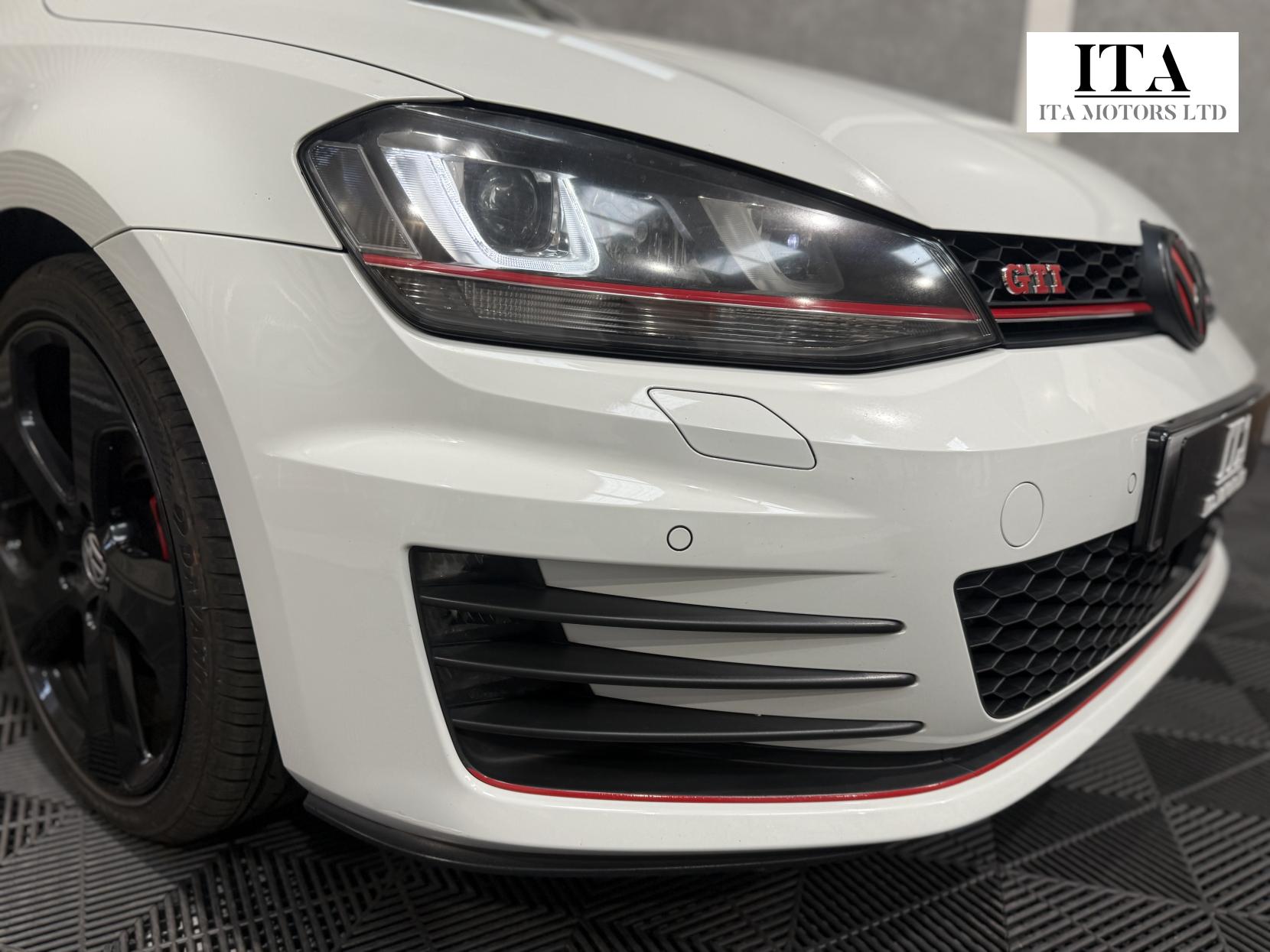 Volkswagen Golf 2.0 TSI BlueMotion Tech GTI Hatchback 5dr Petrol DSG Euro 6 (s/s) (220 ps)