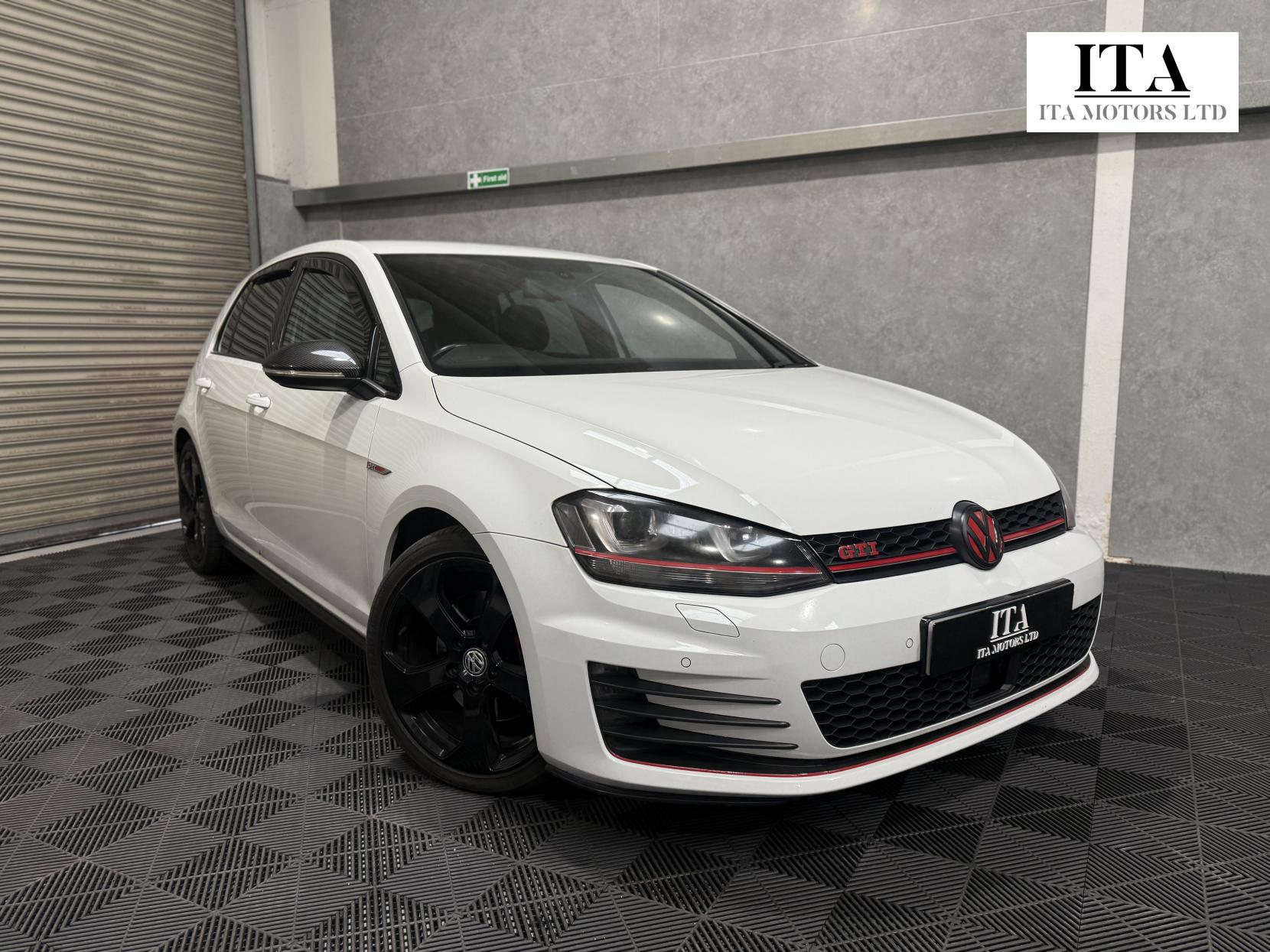 Volkswagen Golf 2.0 TSI BlueMotion Tech GTI Hatchback 5dr Petrol DSG Euro 6 (s/s) (220 ps)