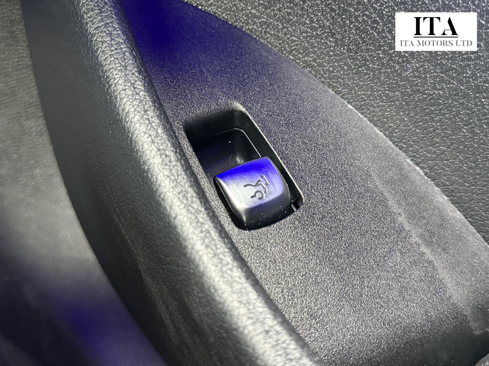 Mercedes-Benz E Class 2.0 E350 AMG Line Coupe 2dr Petrol G-Tronic+ Euro 6 (s/s) (313 ps)