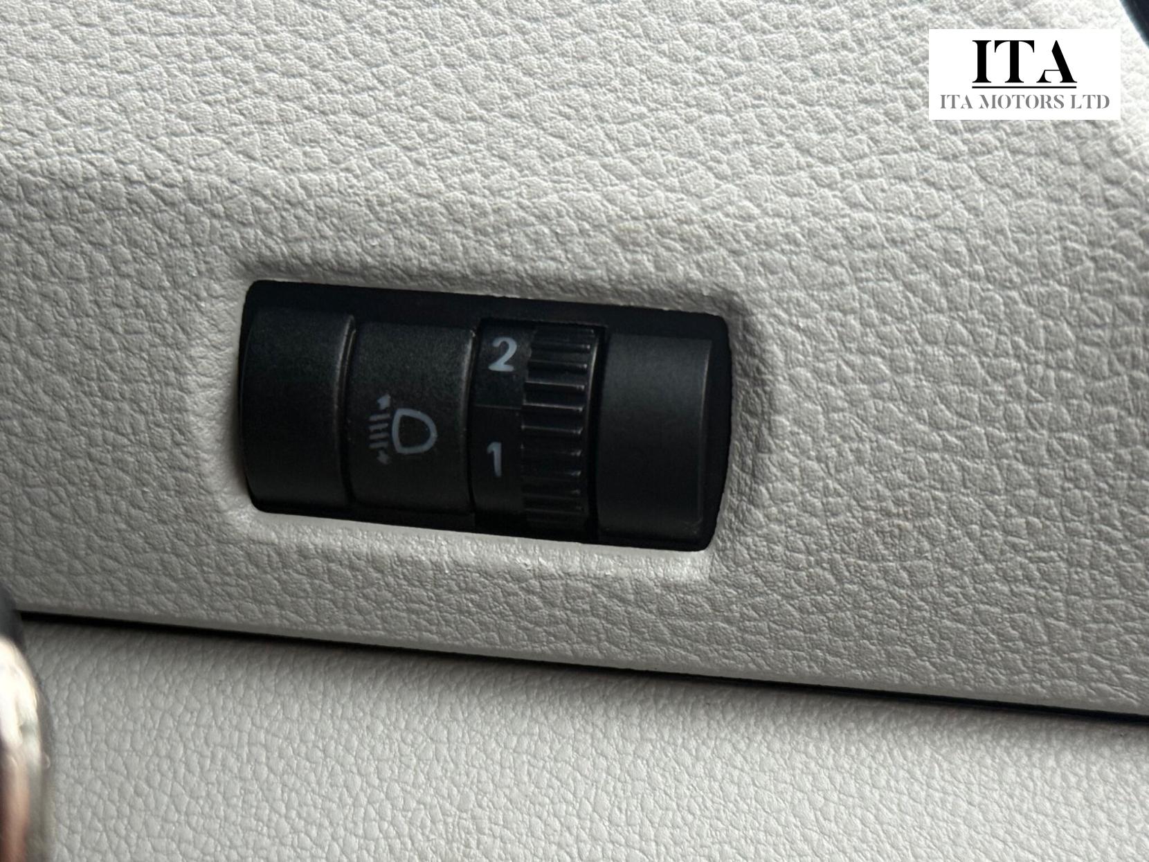 Volkswagen up! 1.0 Move up! Euro 6 5dr