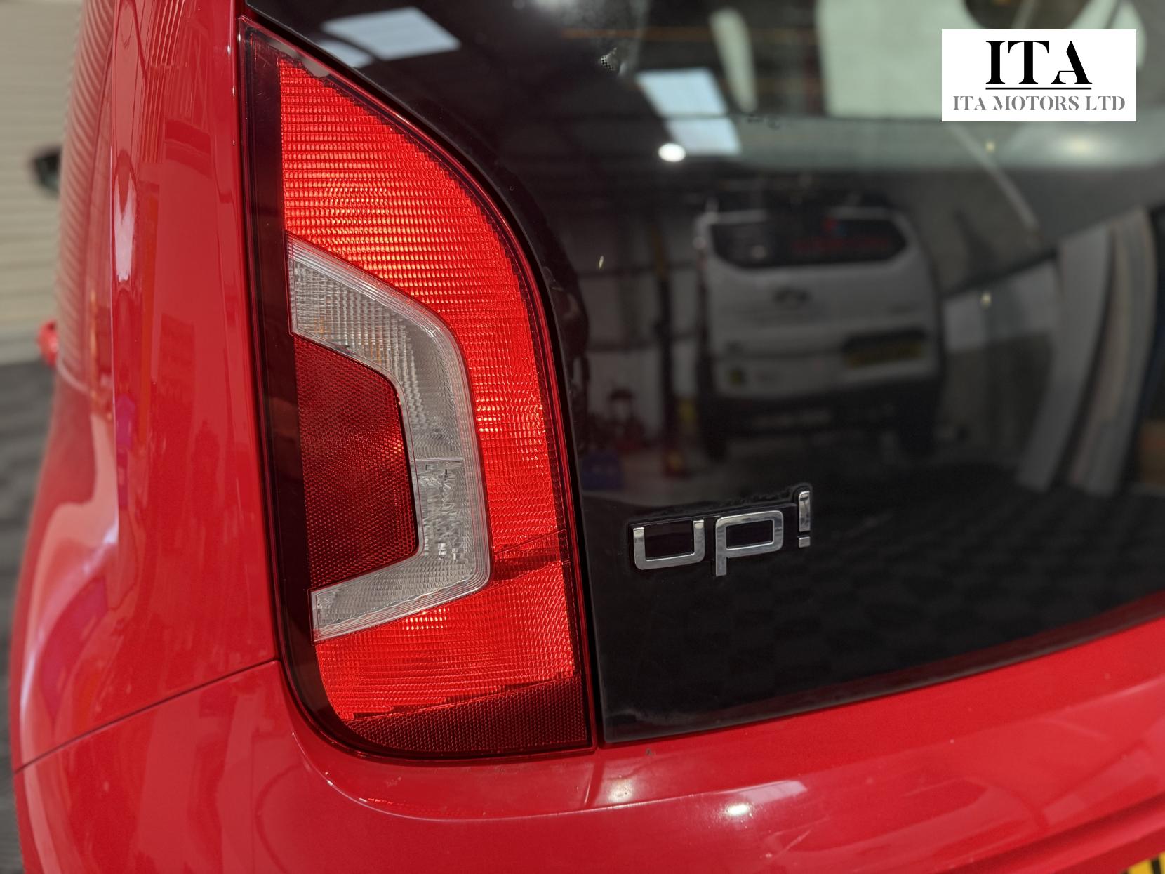 Volkswagen up! 1.0 Move up! Hatchback 5dr Petrol Manual Euro 5 (60 ps)