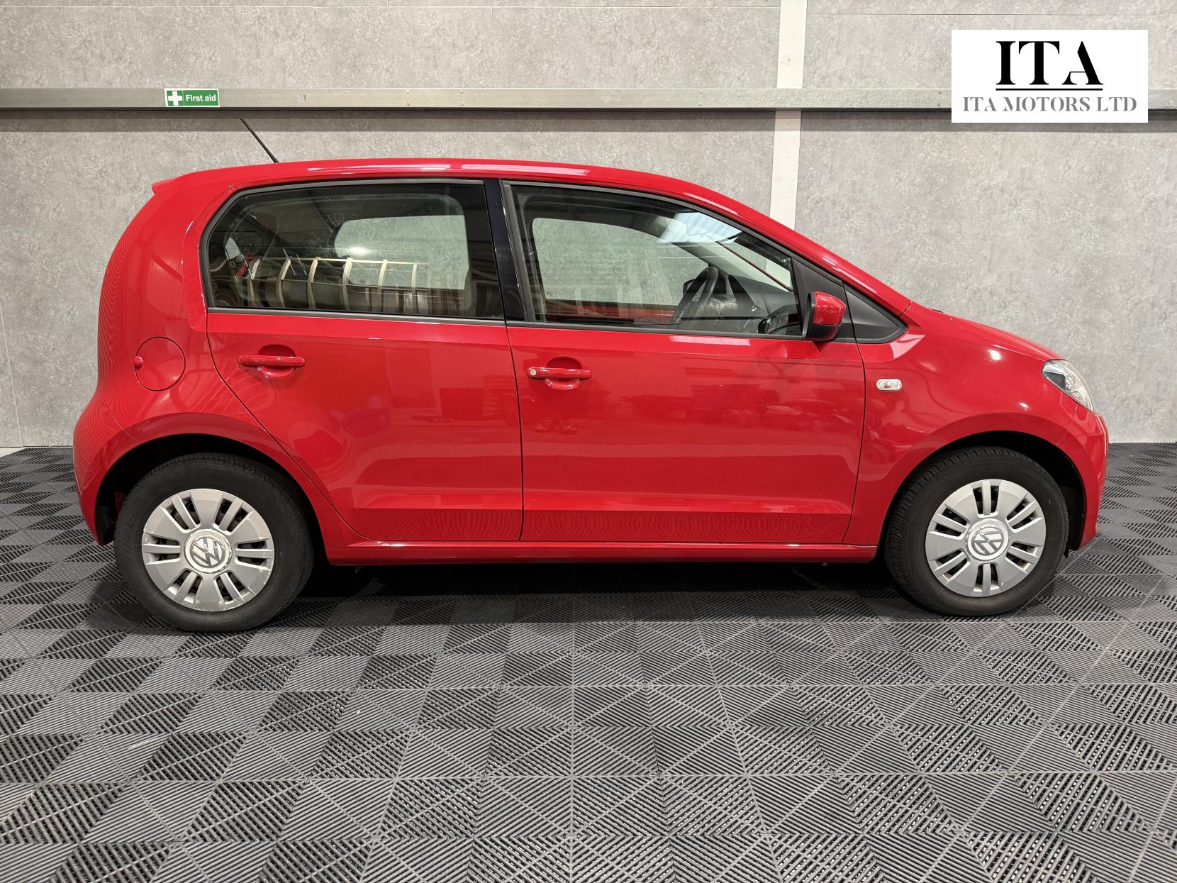 Volkswagen up! 1.0 Move up! Hatchback 5dr Petrol Manual Euro 5 (60 ps)