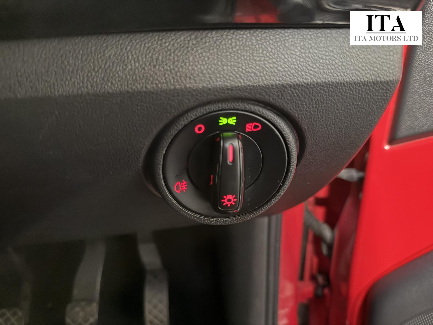 Volkswagen up! 1.0 Move up! Hatchback 5dr Petrol Manual Euro 5 (60 ps)