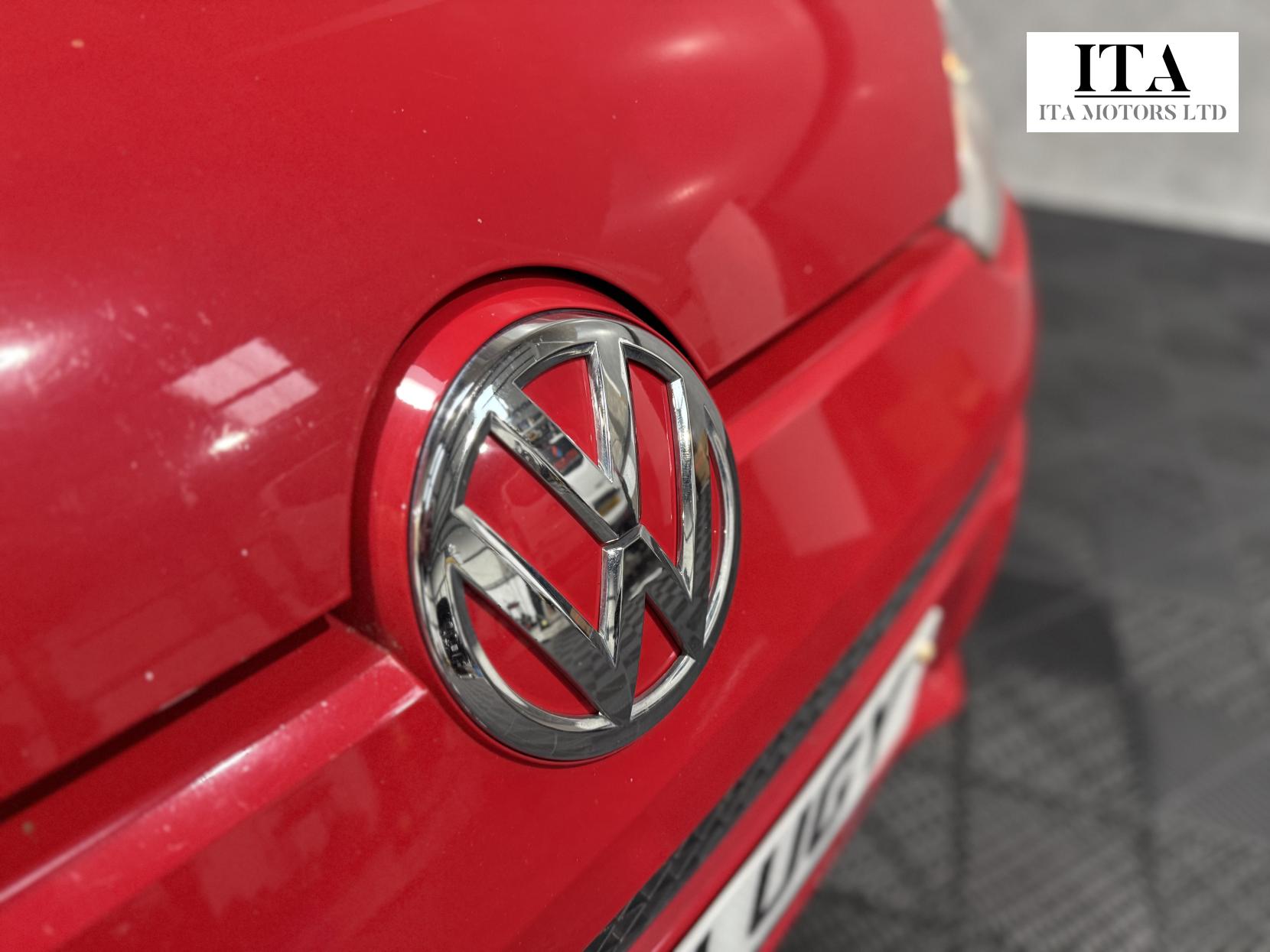 Volkswagen up! 1.0 Move up! Hatchback 5dr Petrol Manual Euro 5 (60 ps)