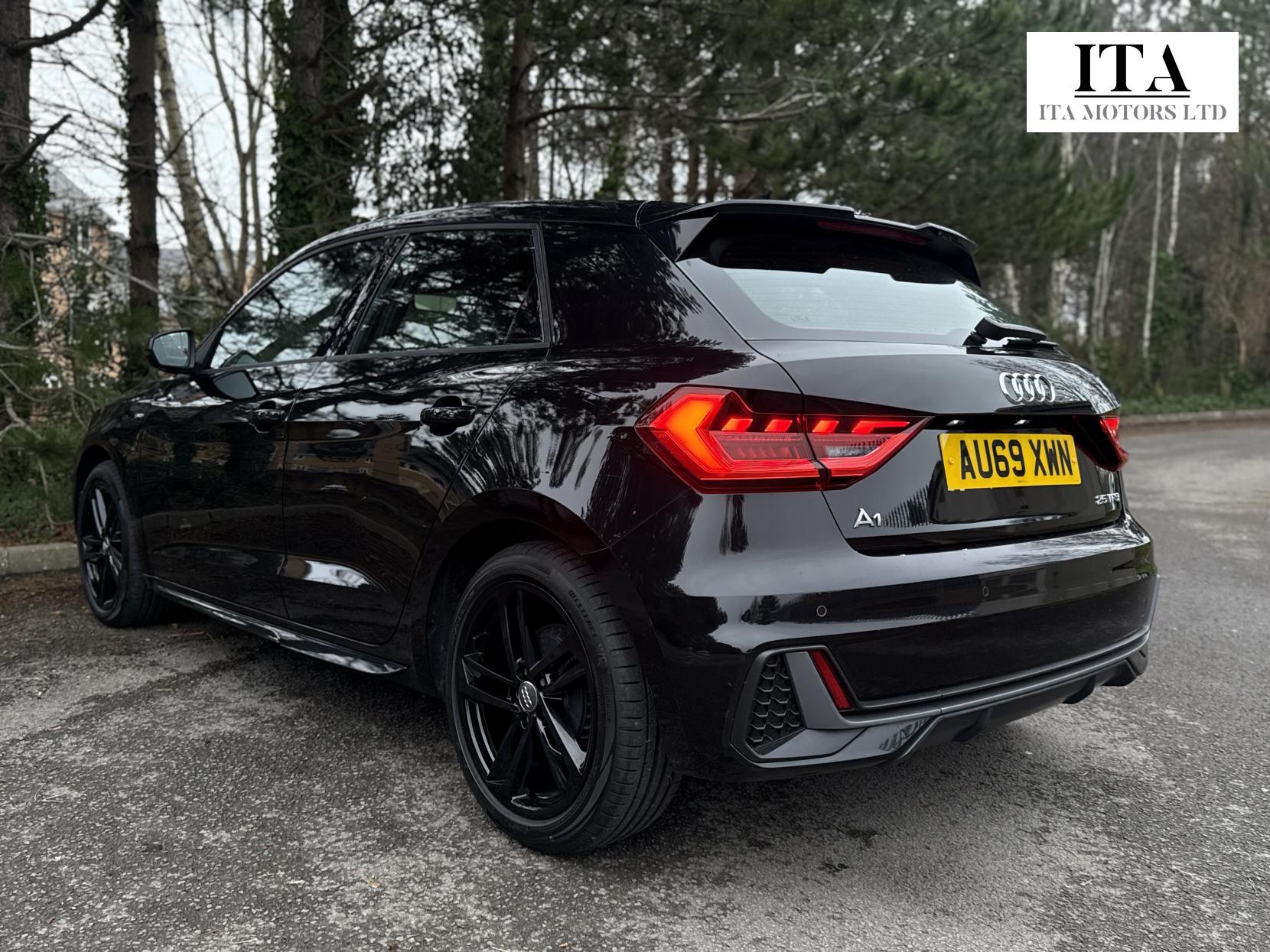 Audi A1 1.0 TFSI 25 S line Sportback 5dr Petrol Manual Euro 6 (s/s) (95 ps)