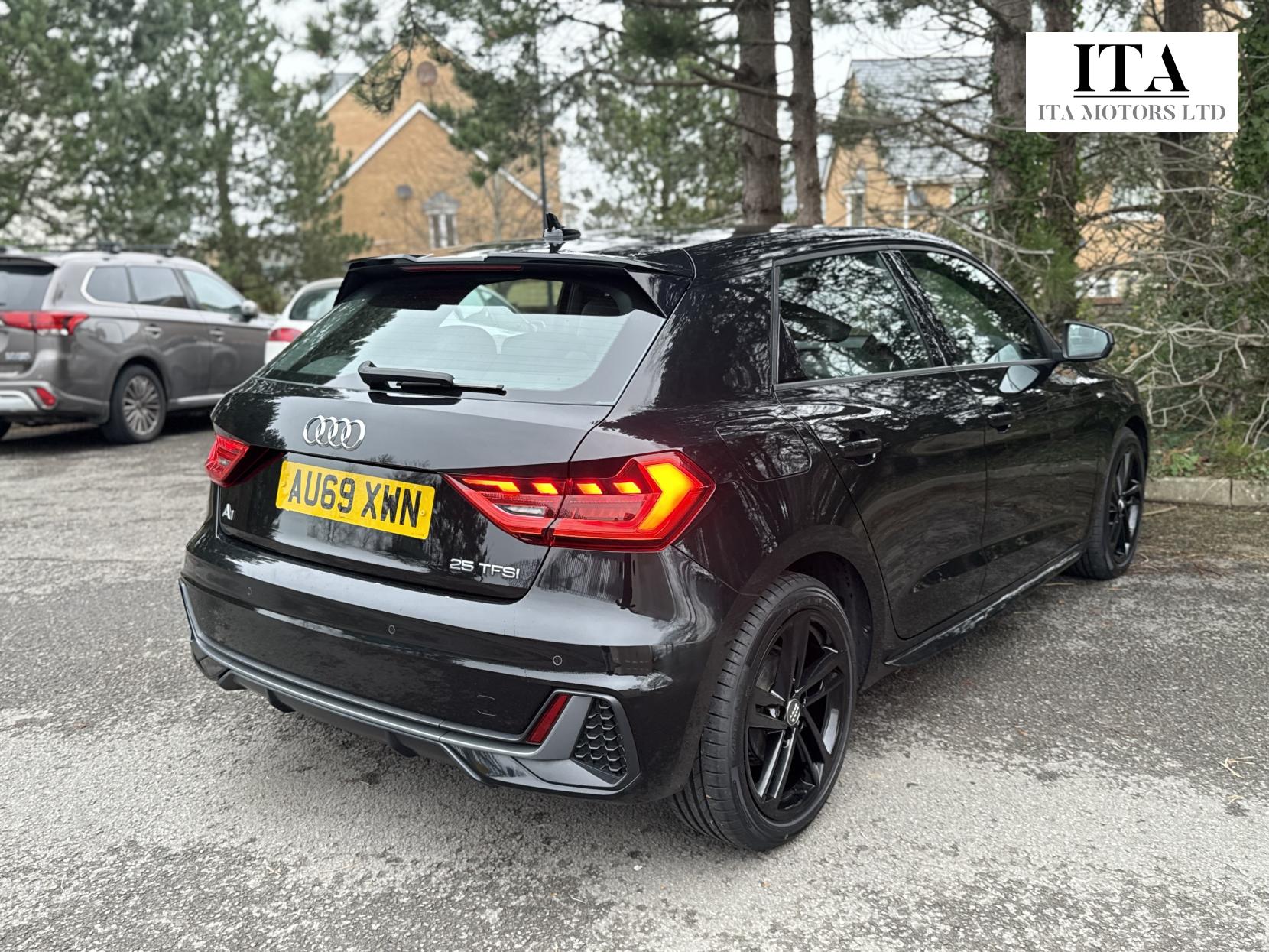 Audi A1 1.0 TFSI 25 S line Sportback 5dr Petrol Manual Euro 6 (s/s) (95 ps)