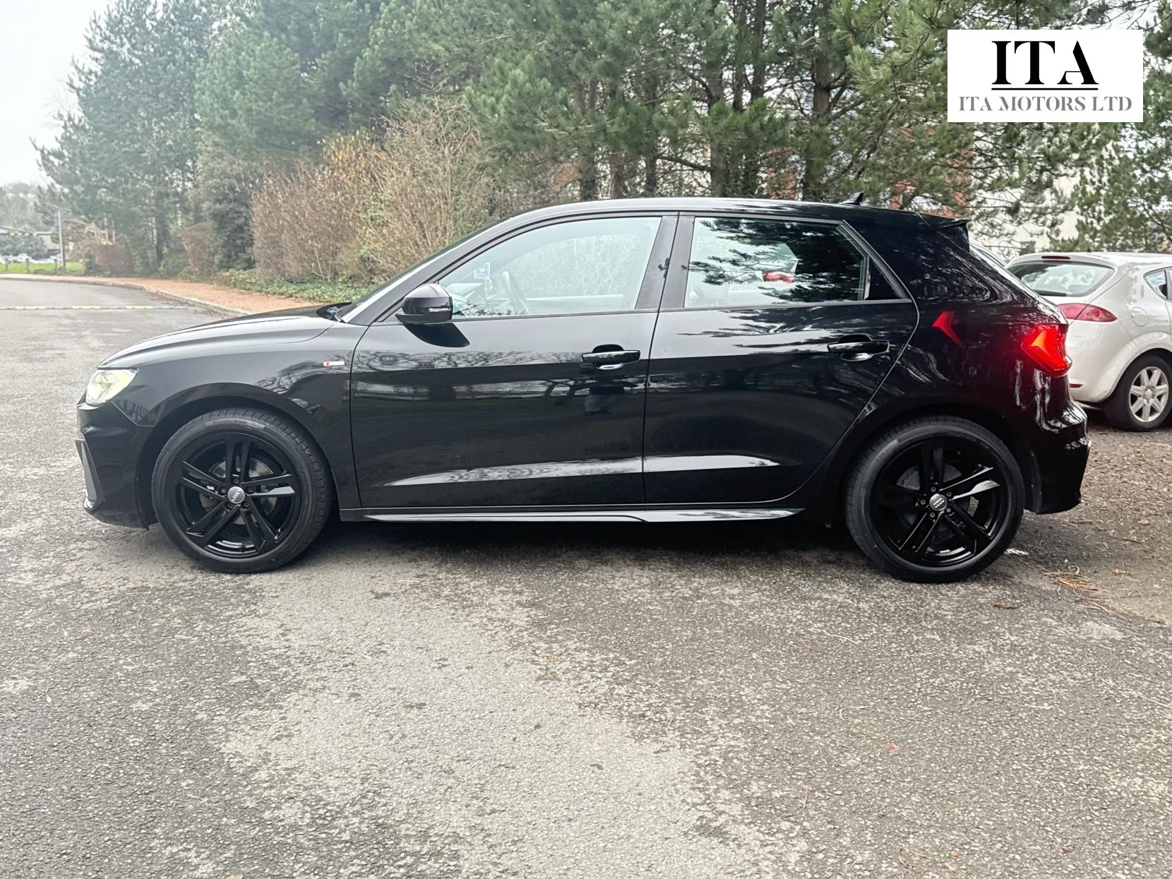 Audi A1 1.0 TFSI 25 S line Sportback 5dr Petrol Manual Euro 6 (s/s) (95 ps)