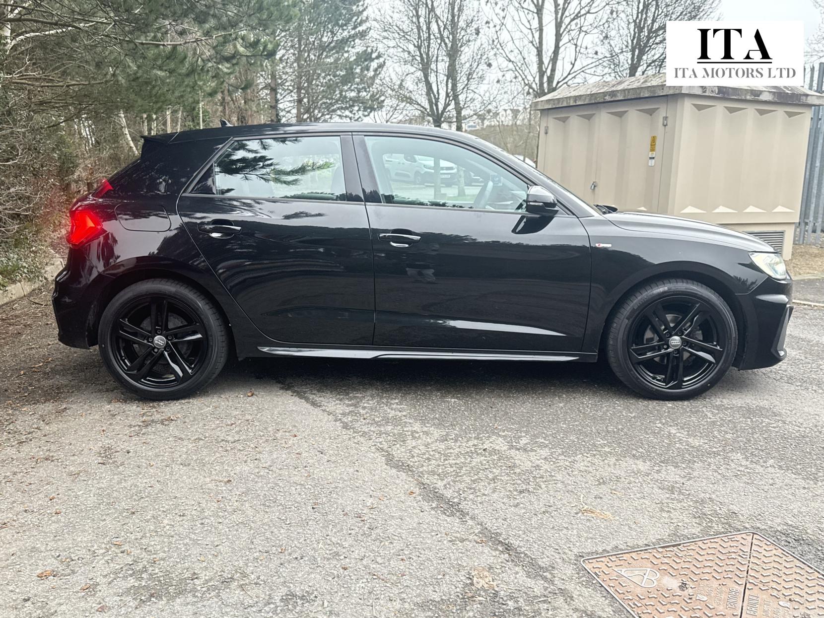 Audi A1 1.0 TFSI 25 S line Sportback 5dr Petrol Manual Euro 6 (s/s) (95 ps)