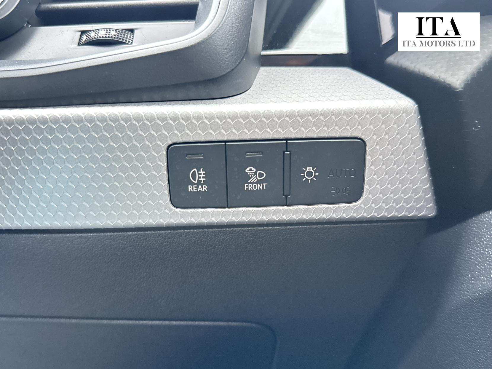 Audi A1 1.0 TFSI 25 S line Sportback 5dr Petrol Manual Euro 6 (s/s) (95 ps)