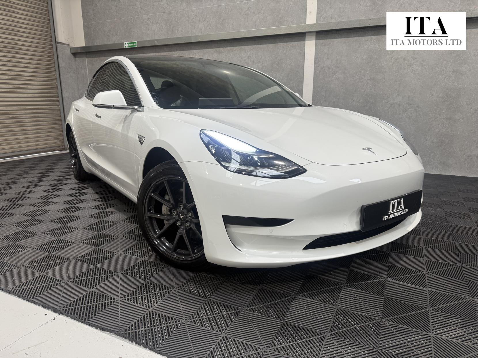 Tesla Model 3 Standard Range Plus Saloon 4dr Electric Auto RWD (241 bhp)